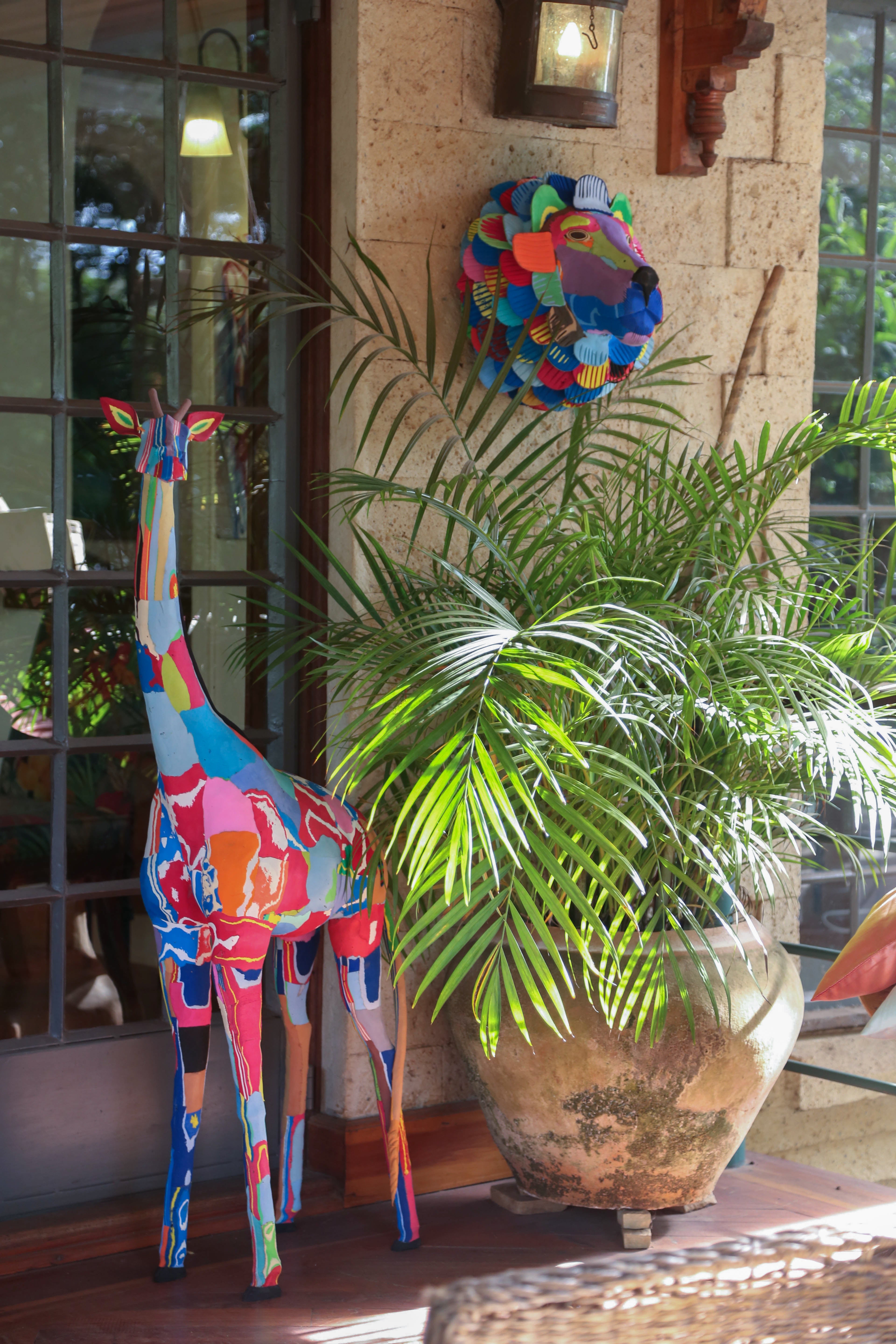 Giraffe_sculpture_Image_6_82fe